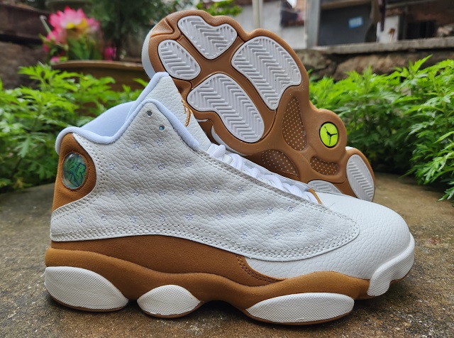 Air Jordan 13 Retro Wheat White